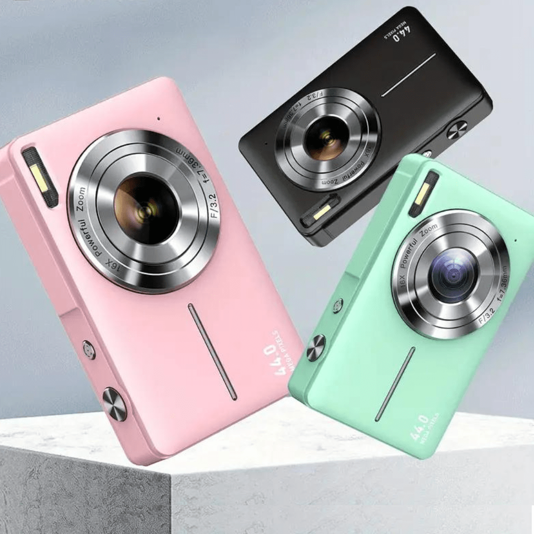 SNAPCLASSIC – Retro Digital Camera with Modern Technology