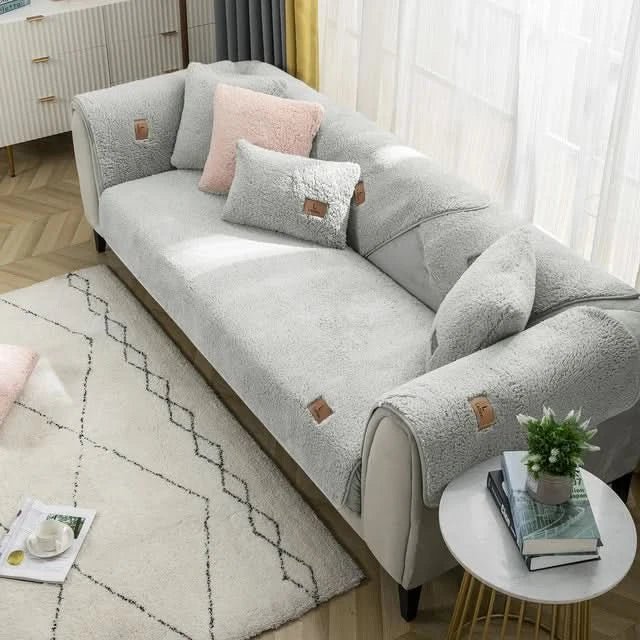 Cuddle Shield - Elegant and Protective Stretch Sofa Cover