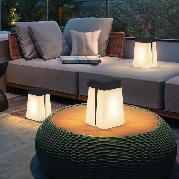 LUNERA – Solar Outdoor Light