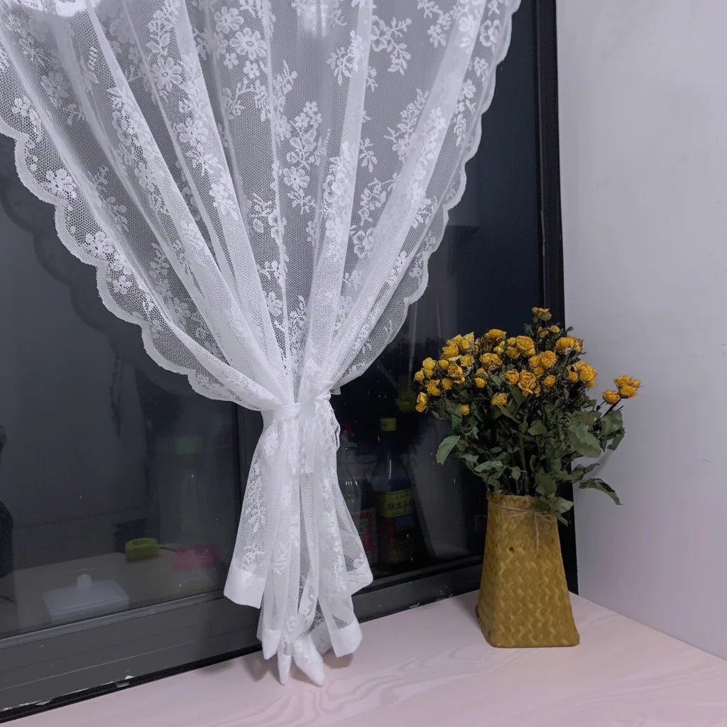 PETALVIA – Curtain Panel with Floral Lace Trim