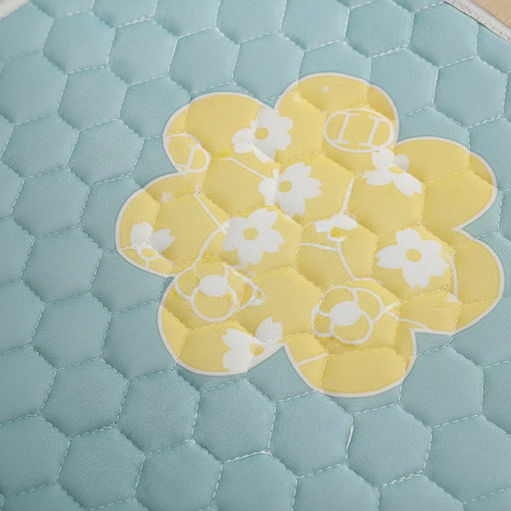 COOLSILK – Cooling Mat For Dogs & Cats With Ice-Silk Surface