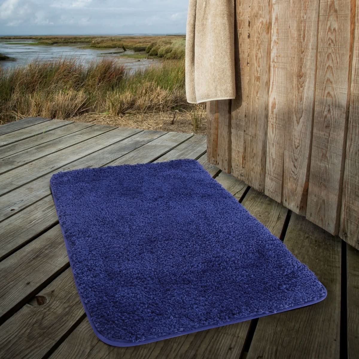 Veluvia Comfort Mat | Ultra-Soft Microfiber Bath Mat | Quick Drying & Non-Slip