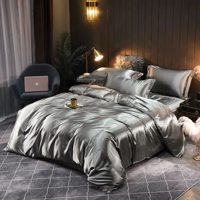 SericaCover – Luxurious Silk Duvet Cover for Elegant Sleeping Comfort