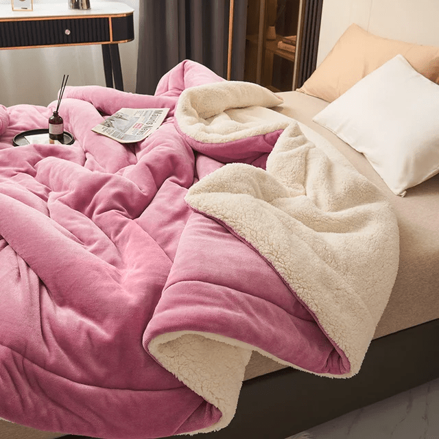SOFTHUG LUXE – Plüschige Flanell-Fleecedecke für Komfort und Stil 8