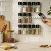 STICKSPICE – An der Wand befestigtes, selbstklebendes Gewürzregal für eine effiziente Aufbewahrung in der Küche 1