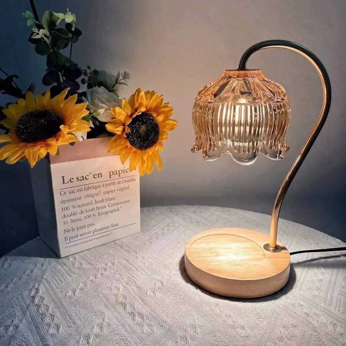 LIVORA – Stylish Table Lamp