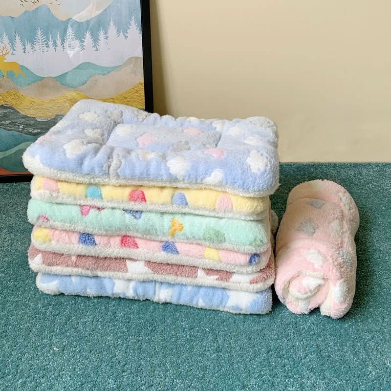 PETCLOUD – Fluffy Comfort Pet Pillow with Relaxing Feel-Good Effect