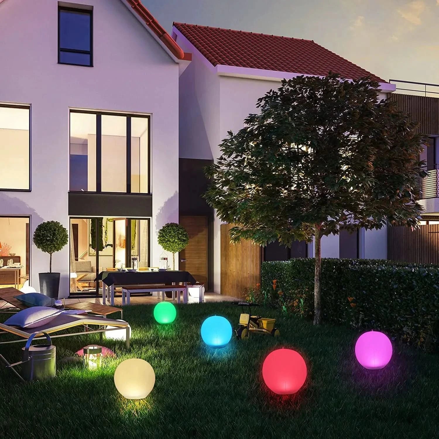 LumaFloat Solar Sphere – Coloured Lighting for Garden & Pool