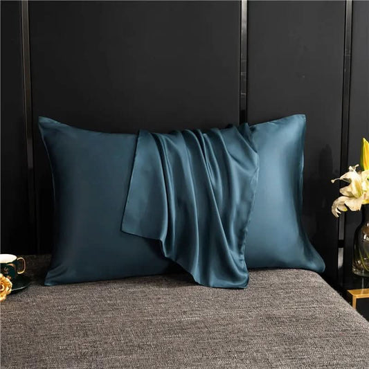 SilkNest Pillowcase – Luxurious, Easy-Care, and Solid-Colored for Comfortable Sleep