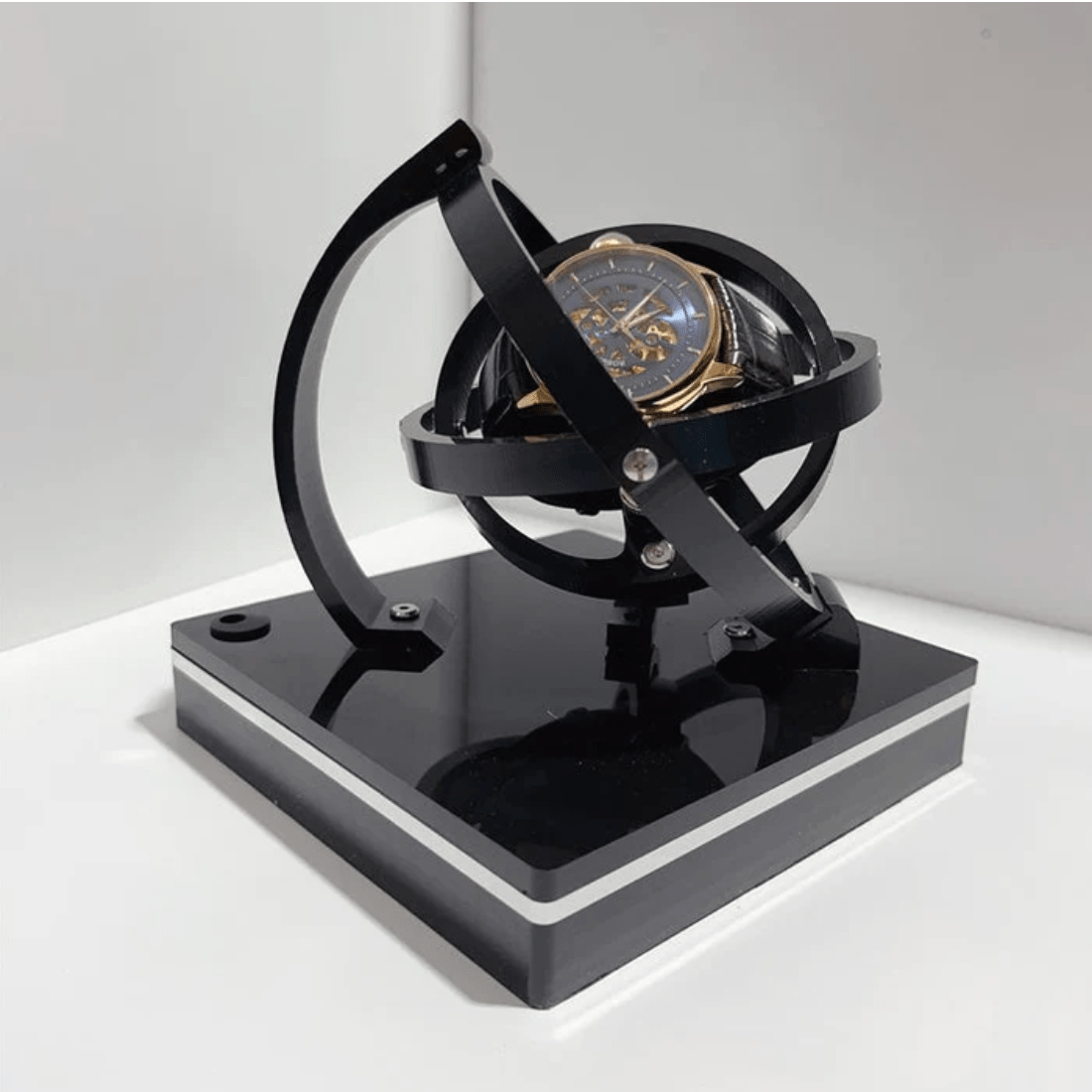ChronoLux – Automatic Watch Winder with Stylish Design for Luxury Watches