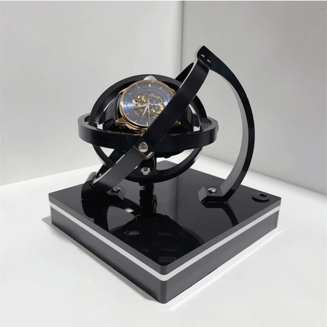 ChronoLux – Automatic Watch Winder with Stylish Design for Luxury Watches