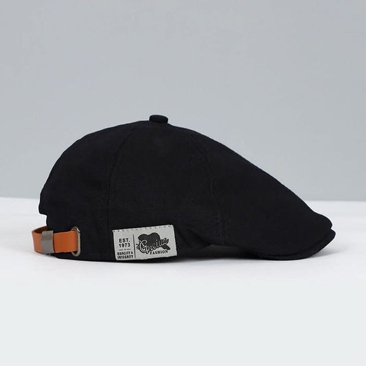 LUMIÈRE – Classic Parisian Beret