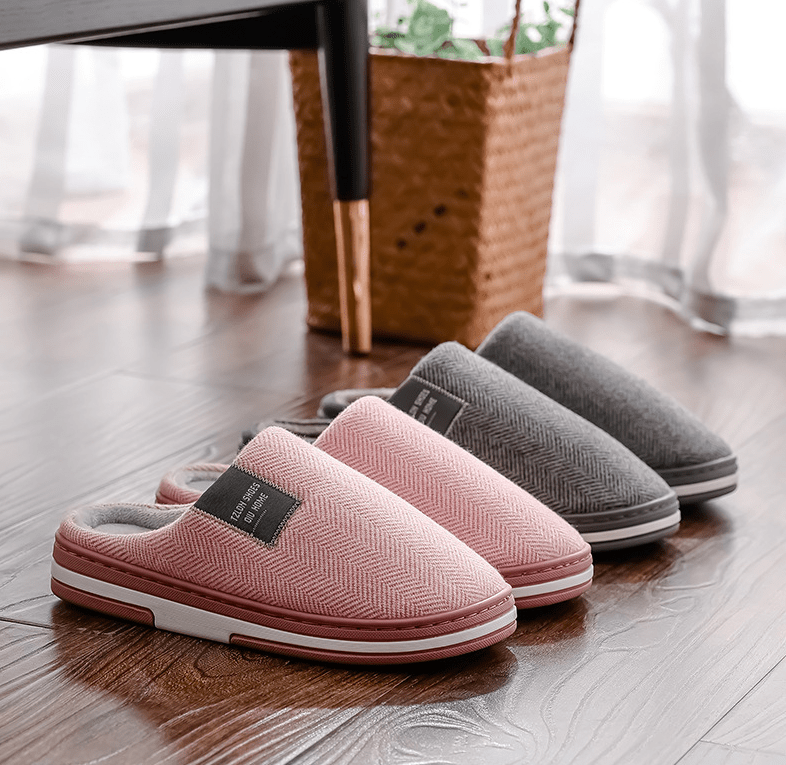 NordVelour – Stylish Men's Slippers for Warm Feet