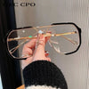 Sun Fashion Vision - Stylish Oversized Sunglasses with UV400 & Fashion Factor