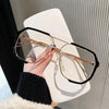 Sun Fashion Vision - Stylish Oversized Sunglasses with UV400 & Fashion Factor