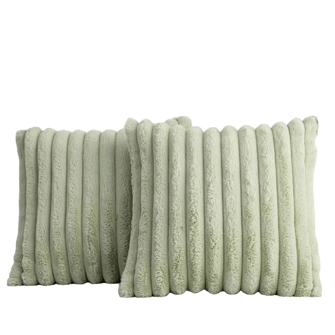VeluraSoft – Ultra-Soft Plush Decorative Pillow Cover