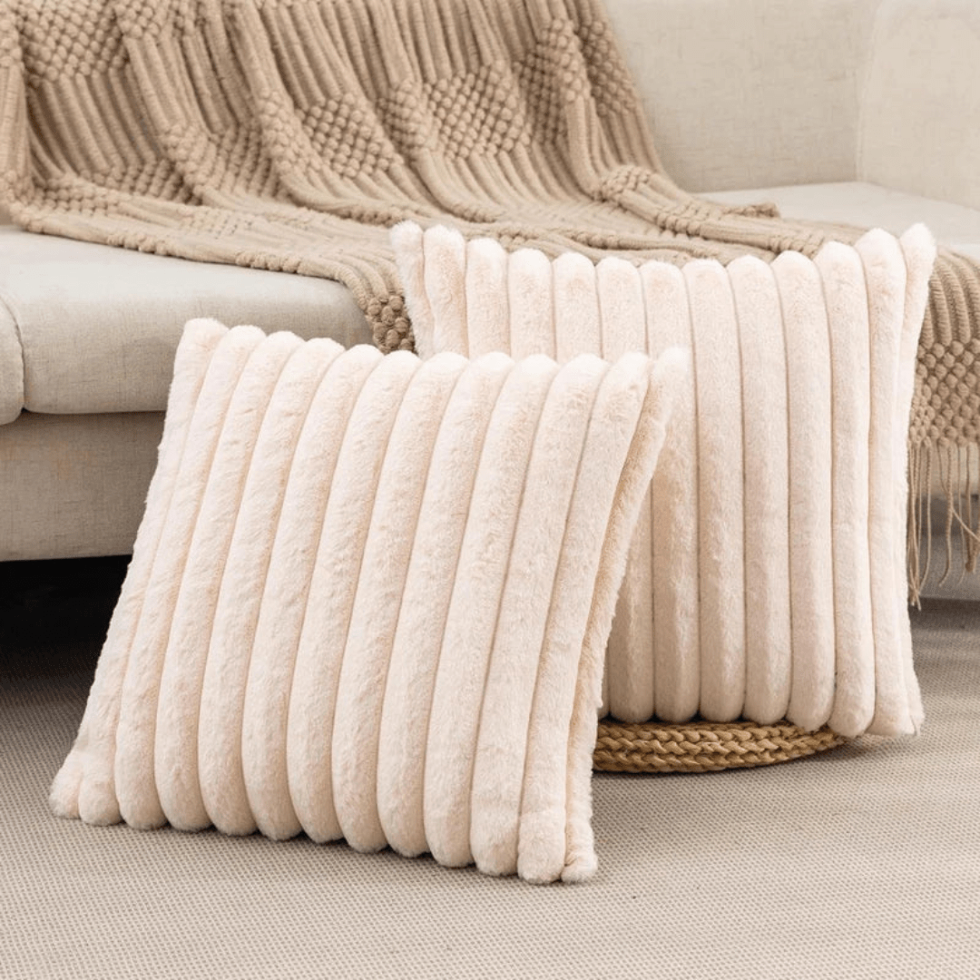 VeluraSoft – Ultra-Soft Plush Decorative Pillow Cover
