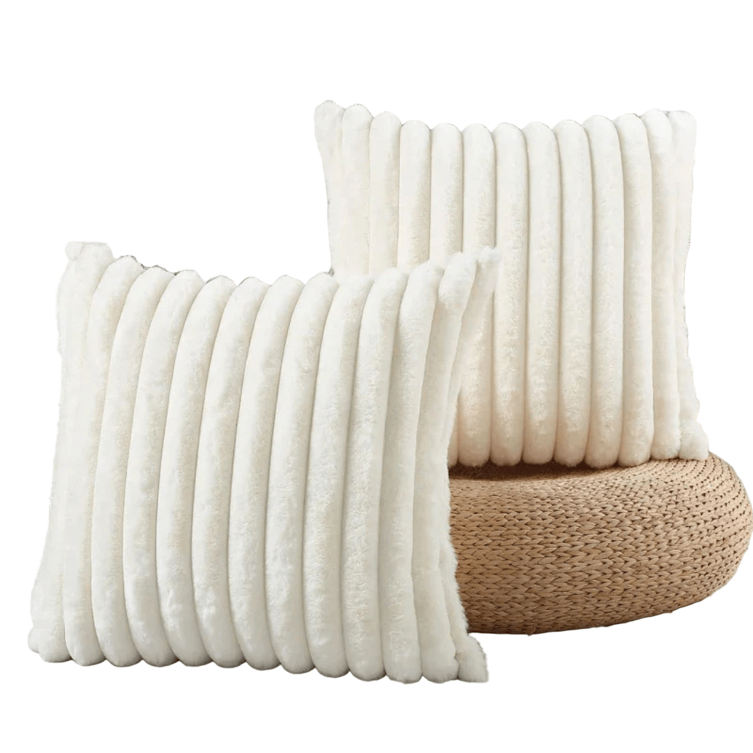 VeluraSoft – Ultra-Soft Plush Decorative Pillow Cover