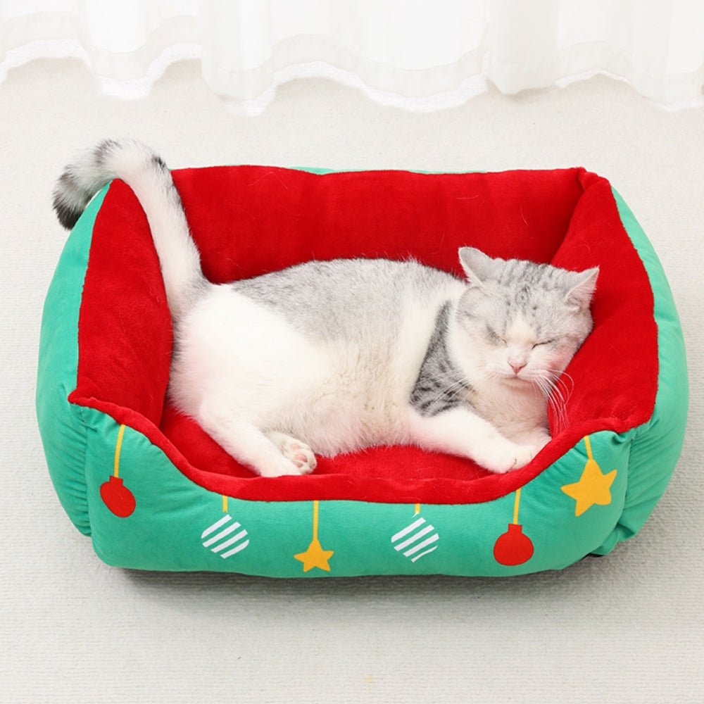 WINTERNAP – Halbgeschlossenes Hunde- und Katzenbett mit weihnachtlichem Thema und rutschfester Unterseite 2