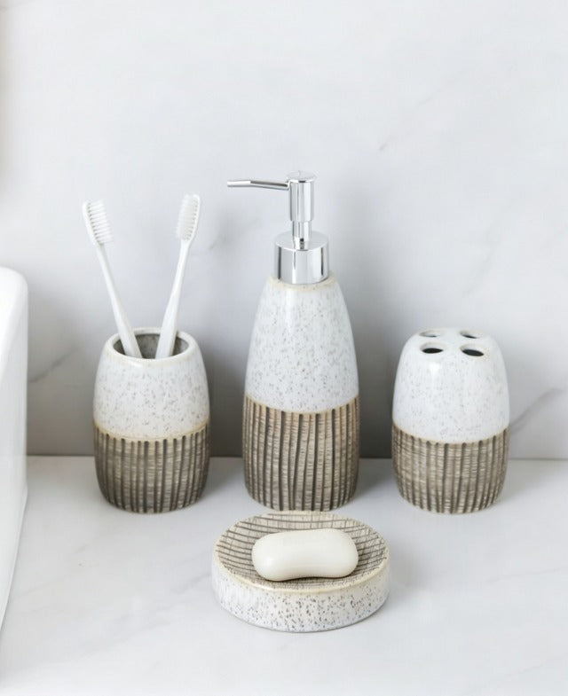 Hora - Elegant Bathroom Accessories Set