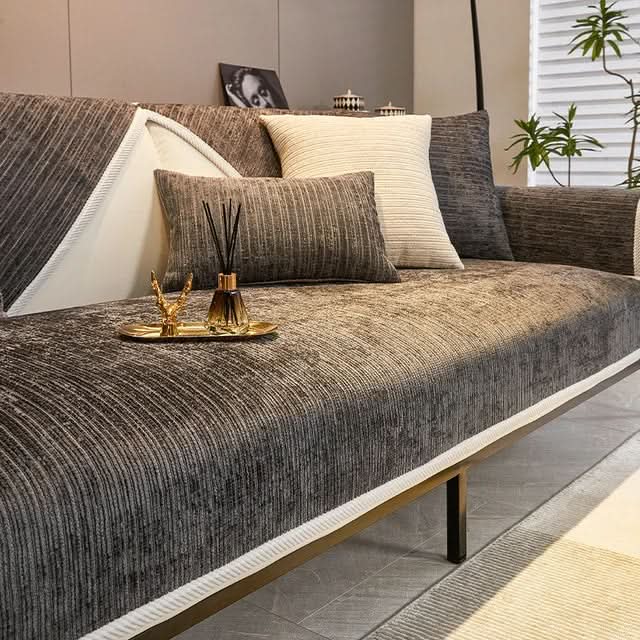 Auraea - Sophisticated Protection for Your Sofa