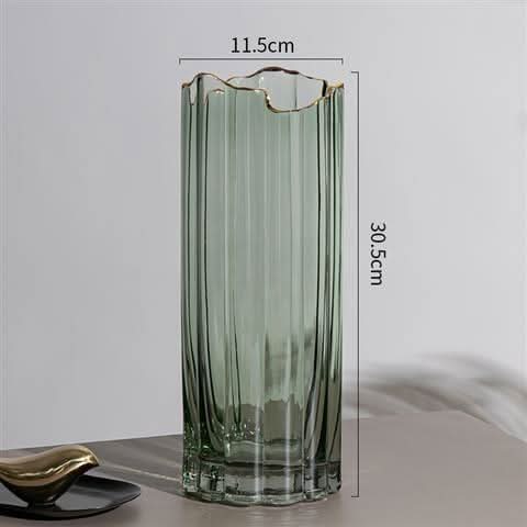 CASSINA – Elegant Ceramic Vase For Stylish Living Spaces