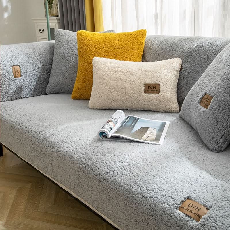 Telly - Luxurious Protection and Stylish Comfort