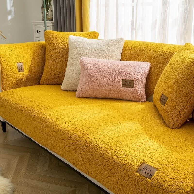 Telly - Luxurious Protection and Stylish Comfort