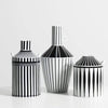 KAZURI – Elegant Ceramic Vase for a Modern Ambiance