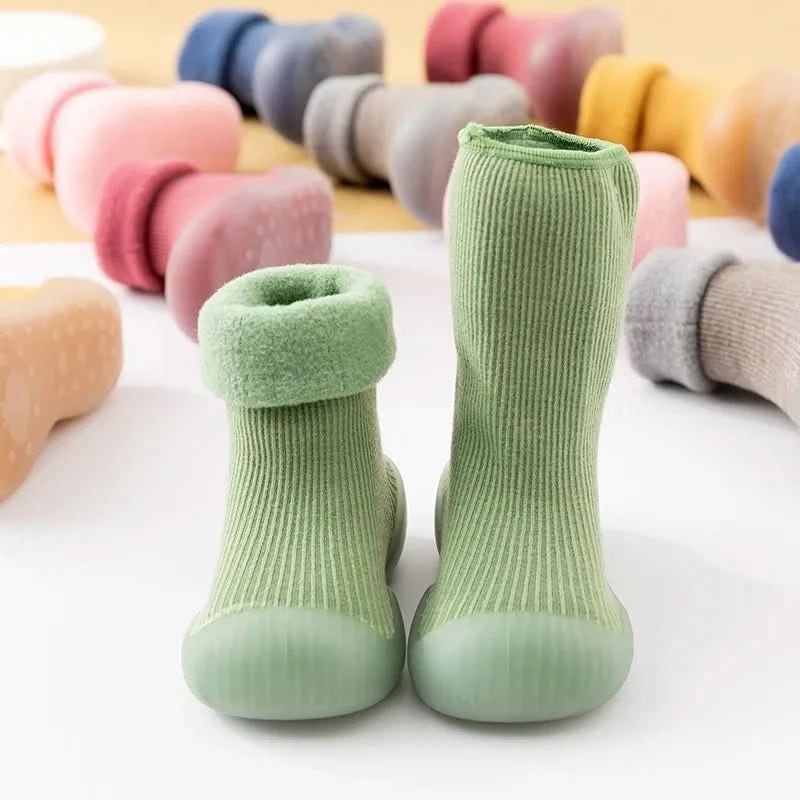 WinzigeSchritte Grippy Socks – Non-Slip Sock Shoes For Toddlers