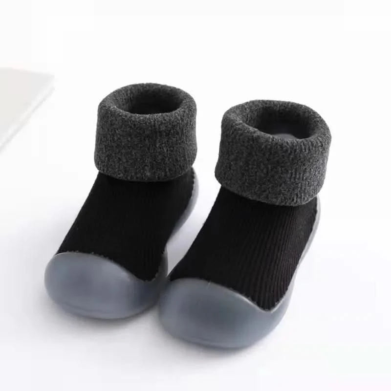 WinzigeSchritte Grippy Socks – Non-Slip Sock Shoes For Toddlers