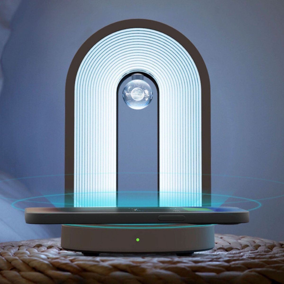LUMIVIBE – Wireless Charging and Speaker Lamp