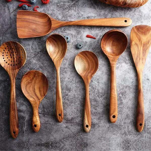 TeakWare - 7-Piece Sustainable Kitchen Utensil Set