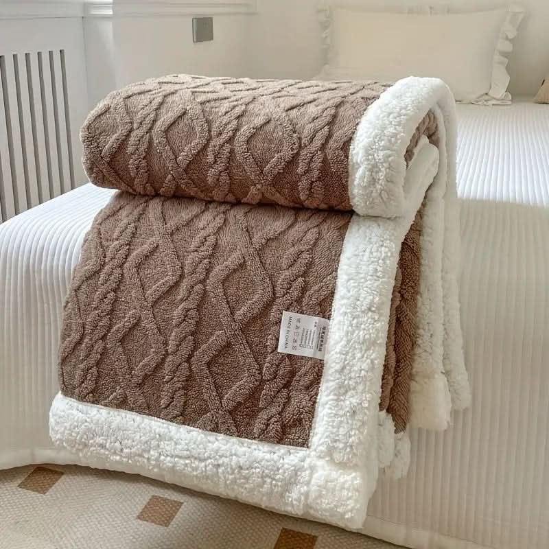 ERSANA - Ultra-cozy, fluffy blanket