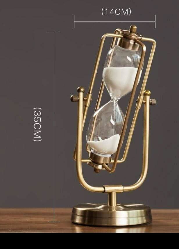 CHRONUS – Elegant Hourglass for Timeless Beauty