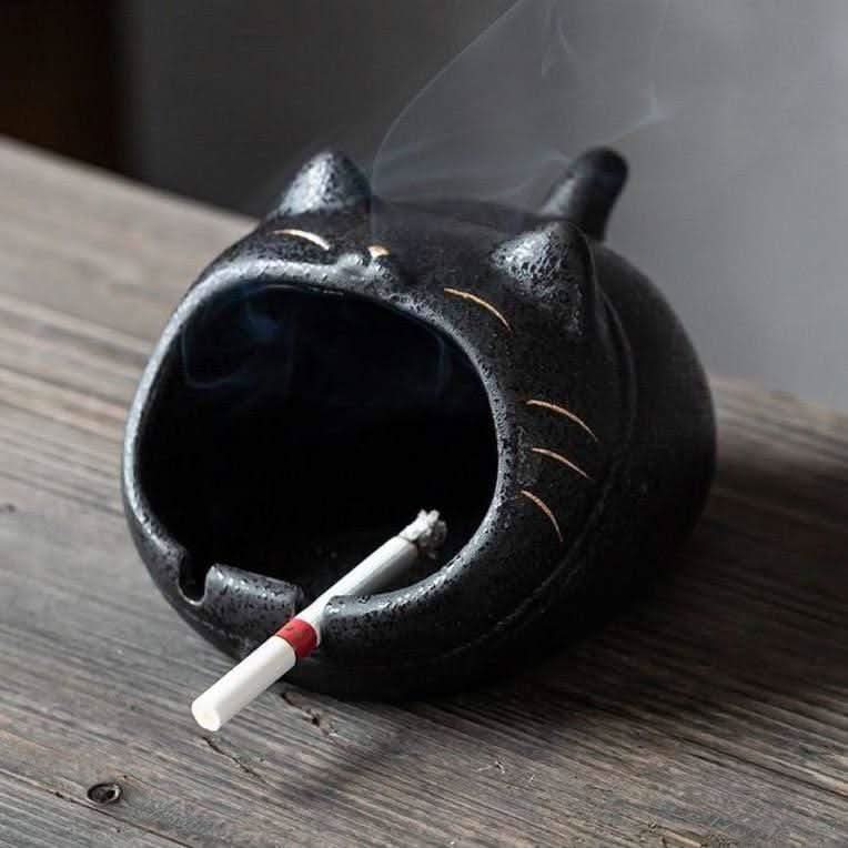 MELLORA – Stylish Ceramic Ashtray