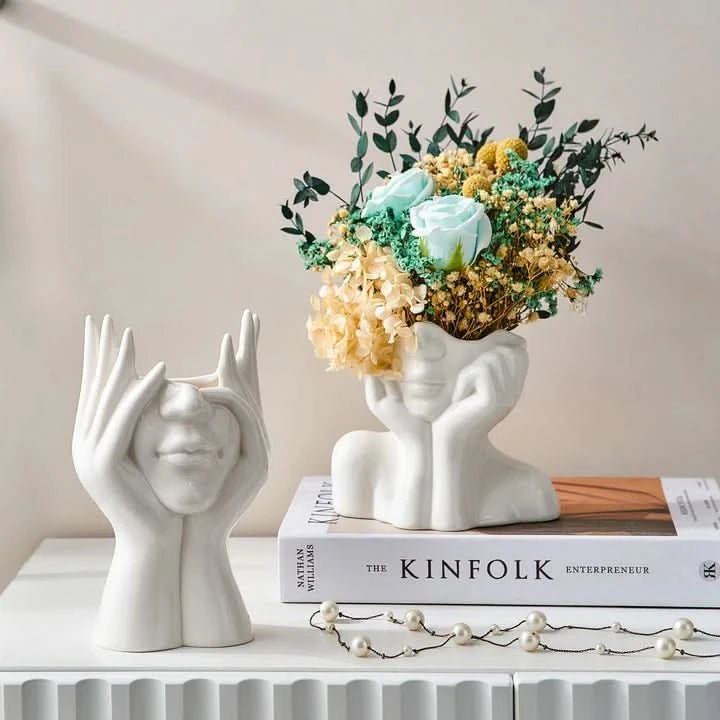 Blossom – A Vase Full of Sophistication and Charm