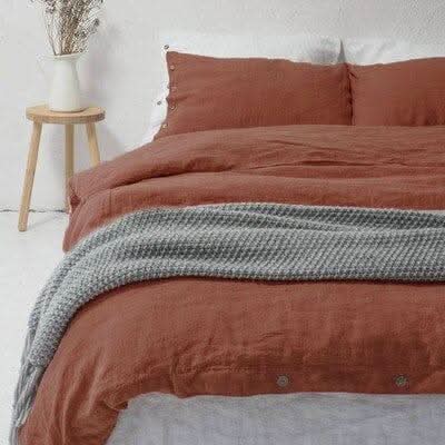 BELVORA Linen Bedding Set Luxurious Sleep Experience