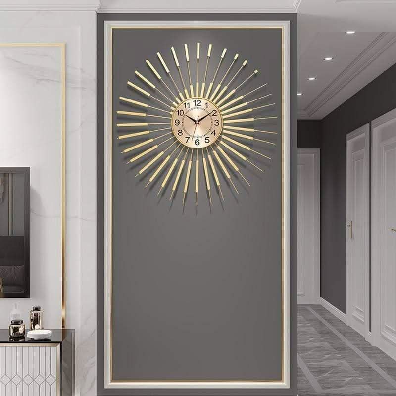 LYONNAIS – Exquisite Wooden Wall Clock